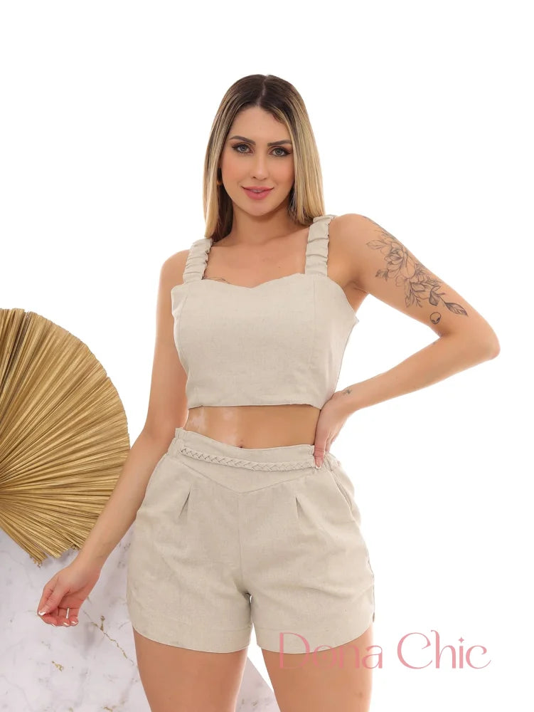 Conjunto Alça Larga Com Detalhe Franzido E Shorts Conjunto Alça Larga Com Detalhe Franzido E Shorts