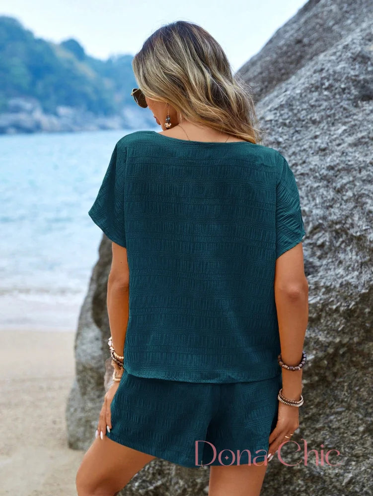 Conjunto Blusa Com Manga Curta E Short Com Cinto Conjunto Blusa Com Manga Curta E Short Com Cinto