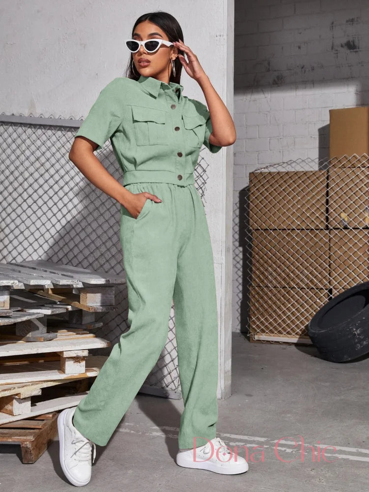 Conjunto Com Camisa Cropped E Calça De Cintura Alta Conjunto Com Camisa Cropped E Calça De Cintura Alta