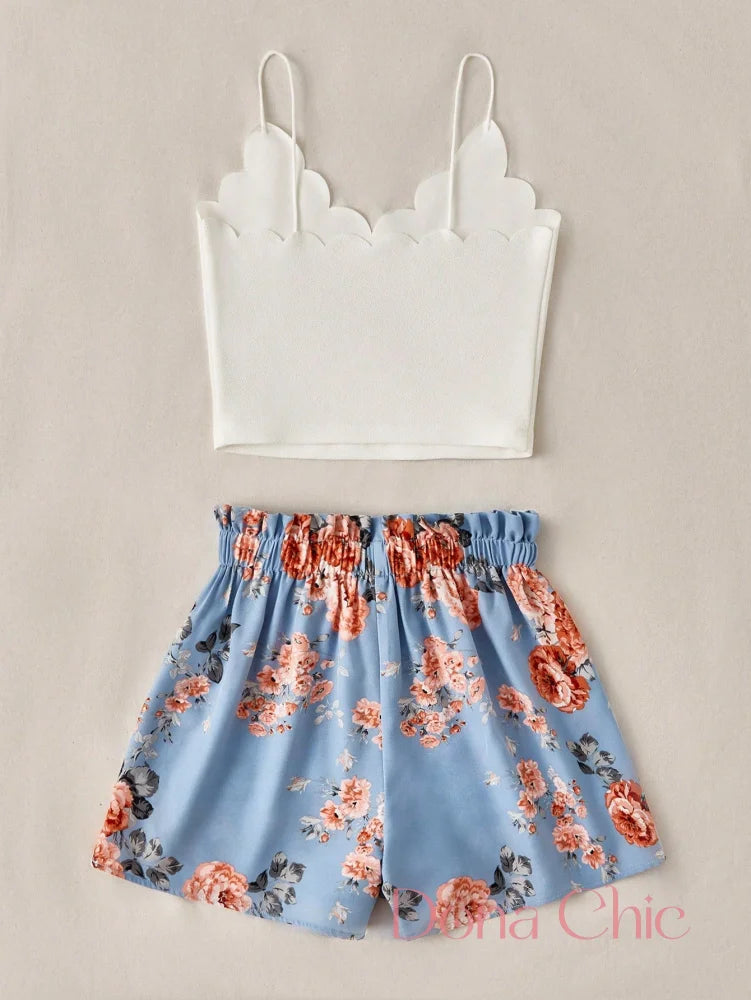 Conjunto Cropped Com Detalhes Ondulados E Short Floral Conjunto Cropped Com Detalhes Ondulados E Short Floral