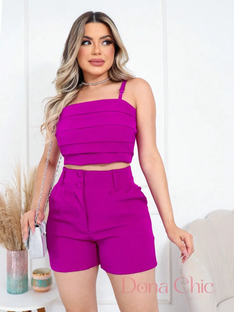 Conjunto Cropped Com Plissado E Short Cintura Alta Conjunto Cropped Com Plissado E Short Cintura Alta