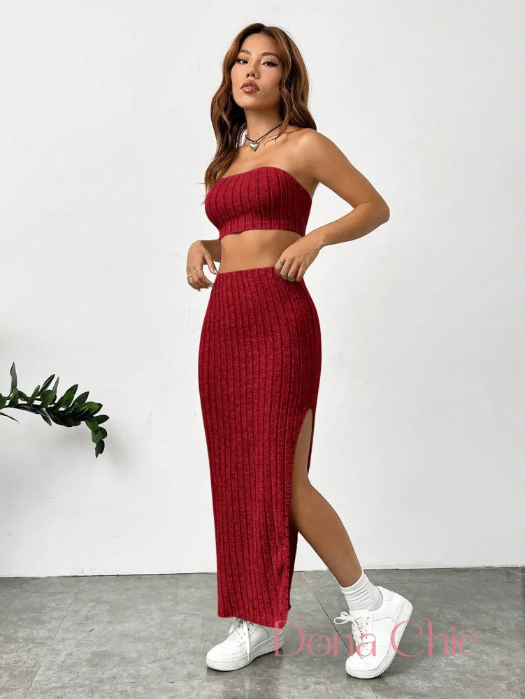 Conjunto Cropped Com Saia Longa Canelada E Fenda Lateral Conjunto Cropped Com Saia Longa Canelada E Fenda Lateral