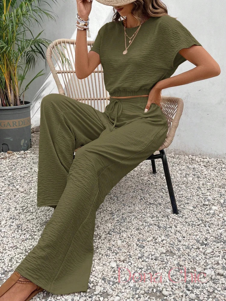 Conjunto Cropped Texturizado Com Calça De Amarração Conjunto Estampado Geométrico Com Blusa Solta