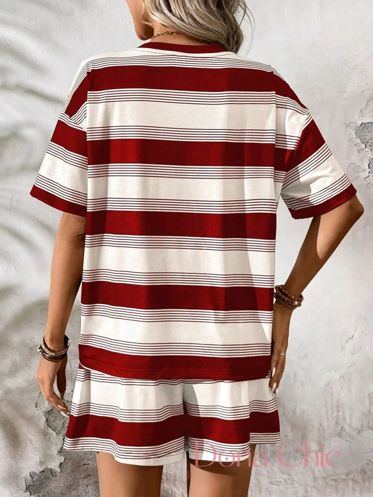 Conjunto Listrado Com Camiseta E Shorts Confortável Conjunto Casual com Blusa Solta e Shorts