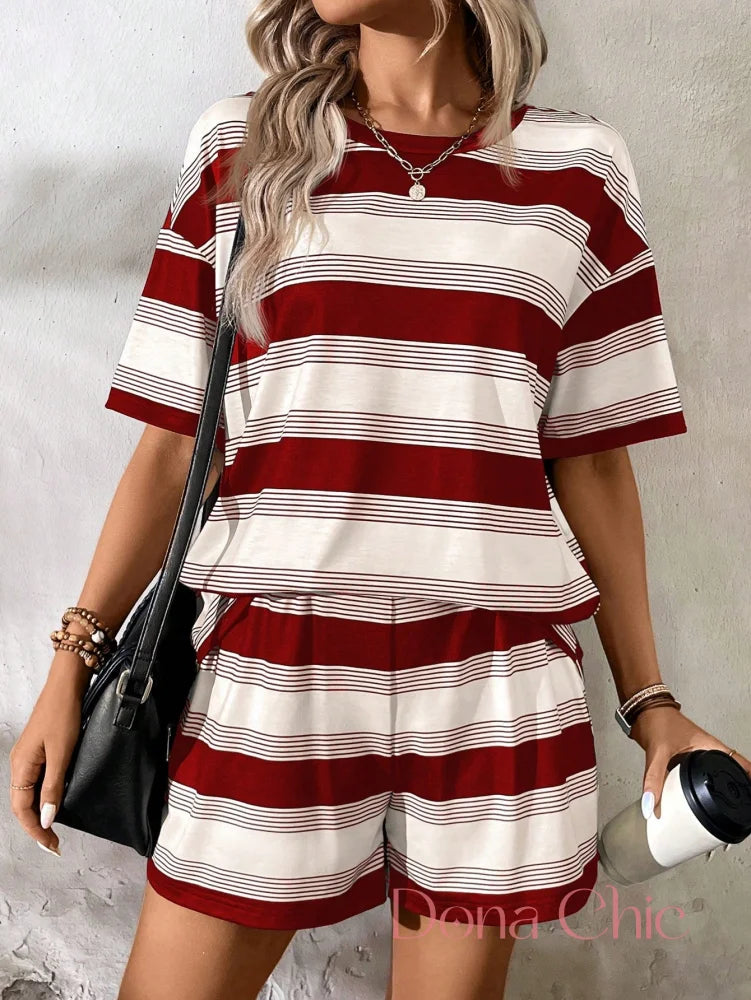 Conjunto Listrado Com Camiseta E Shorts Confortável Conjunto Casual com Blusa Solta e Shorts