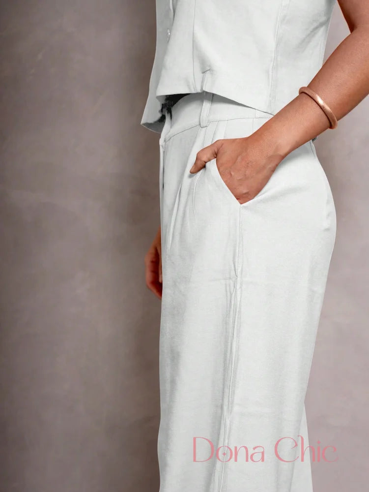 Conjunto Sem Mangas Com Calça Pantalona Elegante Conjunto Sem Mangas Com Calça Pantalona Elegante