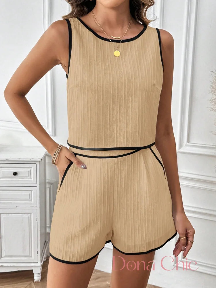 Conjunto Sem Mangas Listrado Com Short De Alfaiataria Conjunto Sem Mangas Listrado Com Short De Alfaiataria