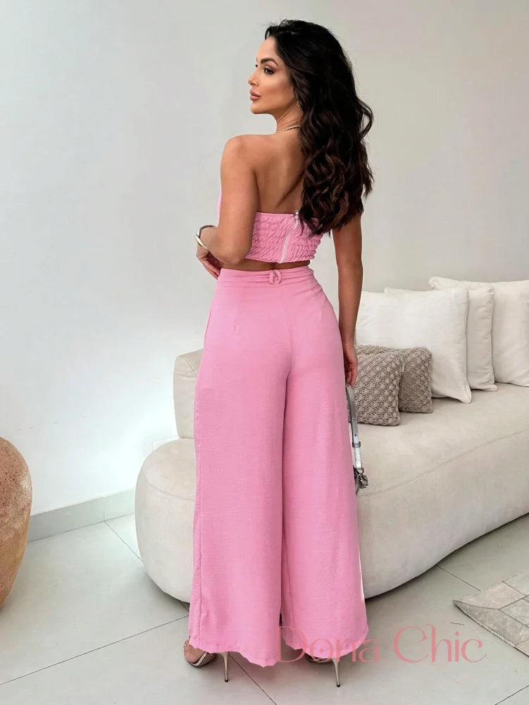 Conjunto Tomara Que Caia Com Calça Alfaiatada Fluida Conjunto Tomara Que Caia Com Calça Alfaiatada Fluida