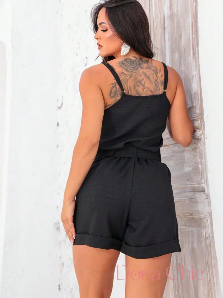 Conjunto Alça Fina Com Pregas E Shorts Cintura Alta Conjunto Alça Fina Com Pregas E Shorts Cintura Alta