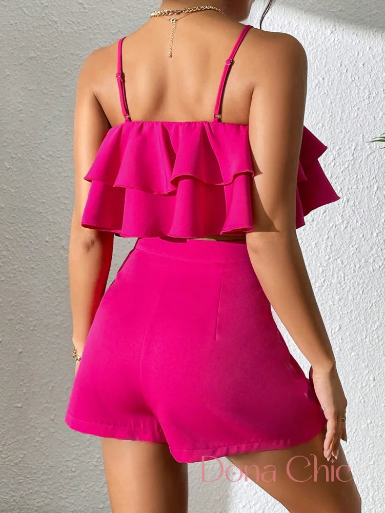 Conjunto Babado Duplo Com Alças Finas E Shorts Alto Conjunto Babado Duplo Com Alças Finas E Shorts Alto