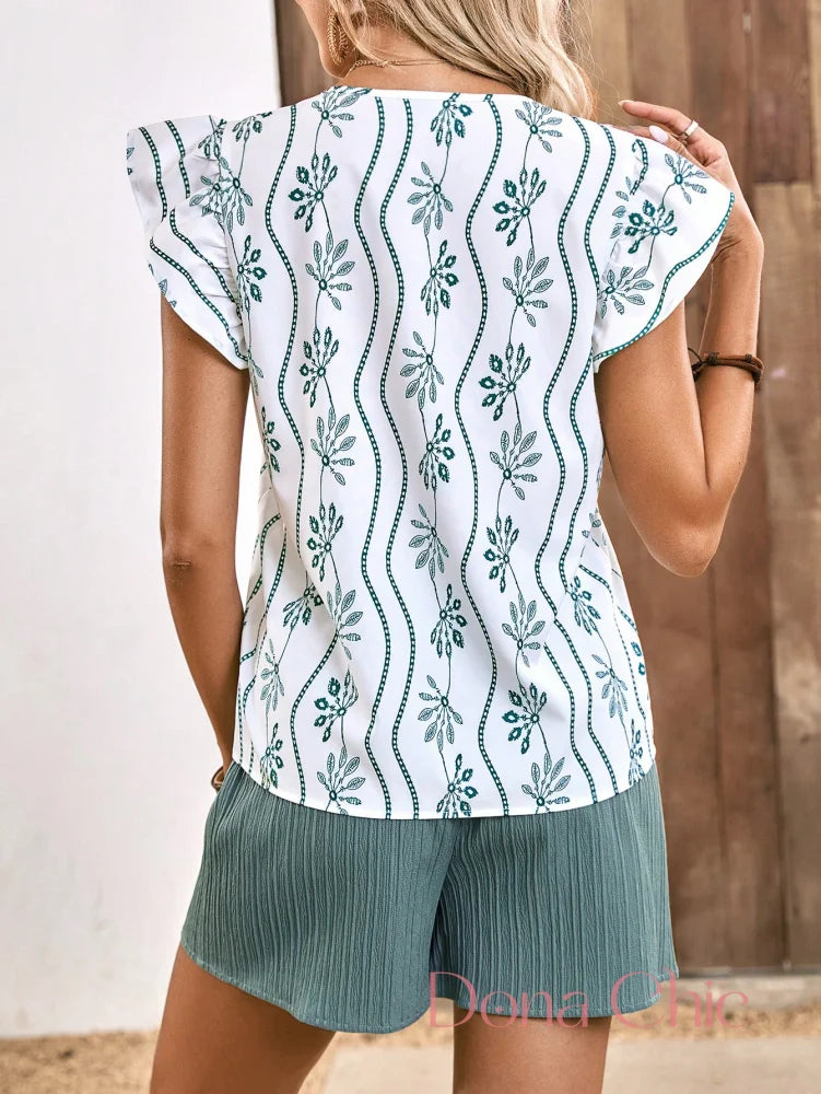 Conjunto Blusa Com Babado E Short Plissado Com Cinto Conjunto Blusa Com Babado E Short Plissado Com Cinto