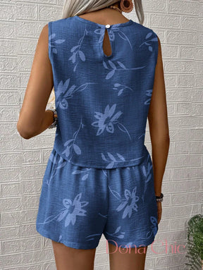 Conjunto Blusa Com Estampa Floral E Short De Cintura Alta Conjunto Blusa Com Estampa Floral E Short De Cintura Alta