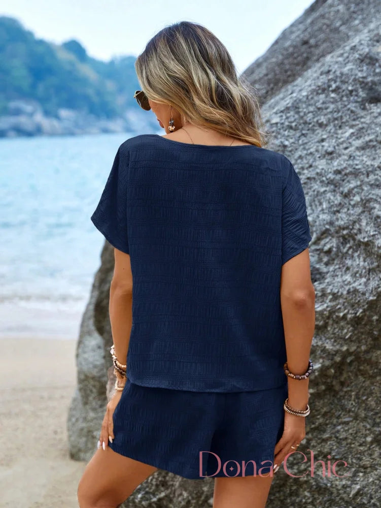 Conjunto Blusa Com Manga Curta E Short Com Cinto Conjunto Blusa Com Manga Curta E Short Com Cinto