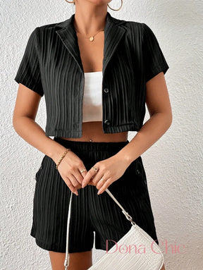Conjunto Blusa Cropped Camisa Listrada E Short Cintura Alta Conjunto Blusa Cropped Camisa Listrada E Short Cintura Alta