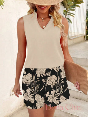 Conjunto Blusa Decote V Com Short Floral Conjunto Blusa Decote V Com Short Floral