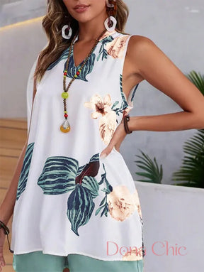 Conjunto Blusa Floral Com Short Liso De Cintura Alta Conjunto Blusa Floral Com Short Liso De Cintura Alta
