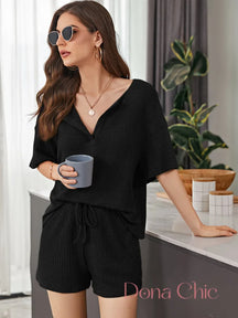 Conjunto Blusa Oversized Com Short Canelado Preto / P Conjunto Blusa Oversized Com Short Canelado