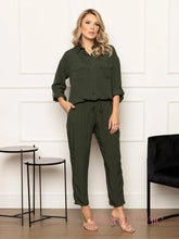 Conjunto Camisa Bolsos Com Calça De Amarração Verde Militar / P Conjunto Estampado Geométrico Com Blusa Solta