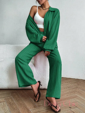 Conjunto Camisa De Viscose Com Calça Reta Leve Conjunto Camisa De Viscose Com Calça Reta Leve