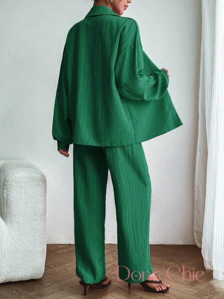 Conjunto Camisa De Viscose Com Calça Reta Leve Conjunto Camisa De Viscose Com Calça Reta Leve