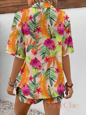 Conjunto Camisa Floral Com Cropped E Short Cintura Alta Conjunto Camisa Floral Com Cropped E Short Cintura Alta