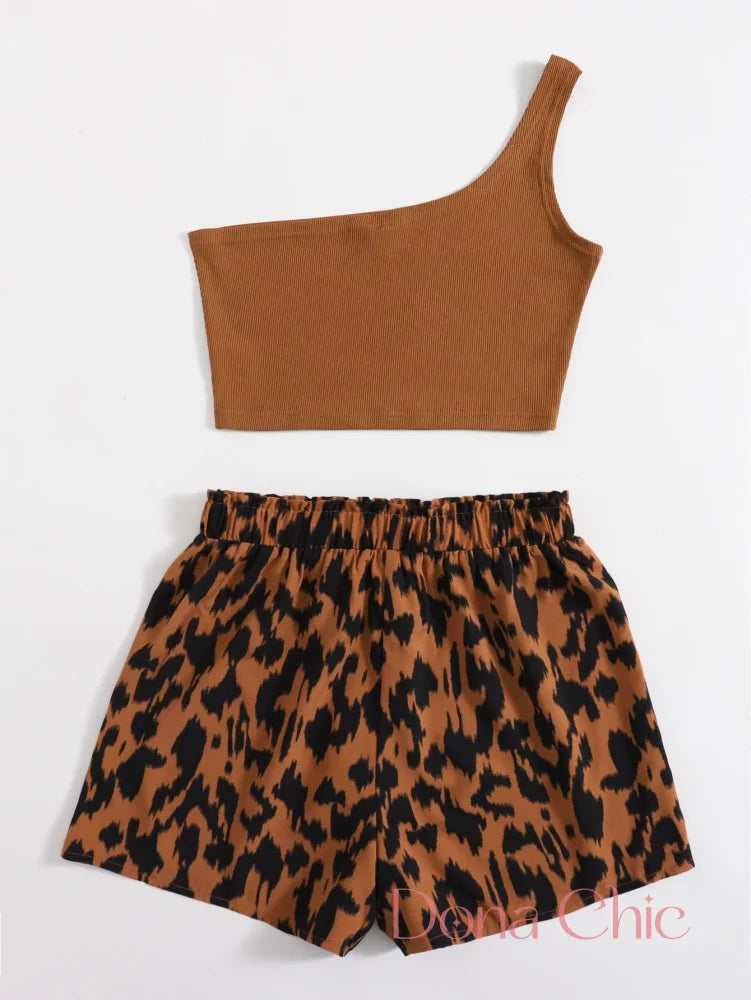 Conjunto Cropped Assimétrico Com Short Animal Print Conjunto Cropped Assimétrico Com Short Animal Print