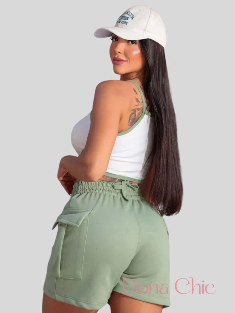 Conjunto Cropped Com Amarração E Shorts Com Bolso Conjunto Social Feminino com Blusa Cropped e Shorts