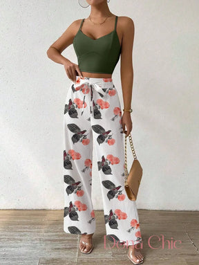 Conjunto Cropped Com Calça Pantalona Floral Charmosa Verde / P Conjunto Floral com Top Cropped e Calça Wide Leg