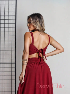 Conjunto Cropped Com Saia Longa E Detalhe Rendado Conjunto Cropped Com Saia Longa E Detalhe Rendado