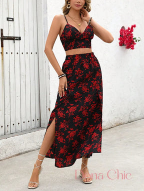 Conjunto Cropped Com Saia Longa Floral E Fenda Lateral Conjunto Cropped Com Saia Longa Floral E Fenda Lateral