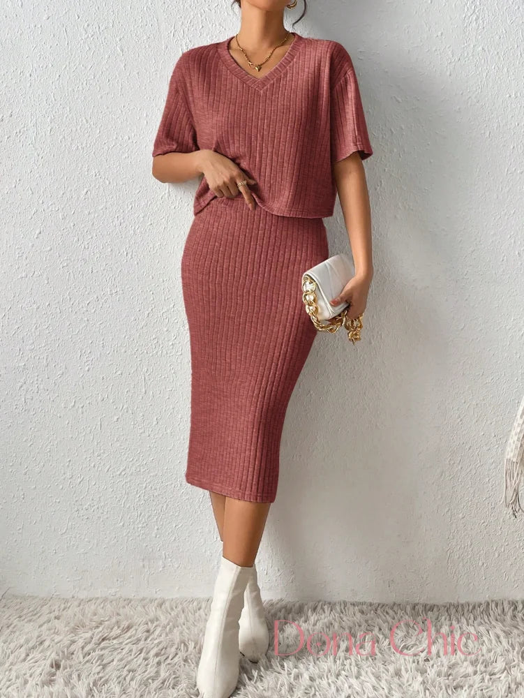 Conjunto Cropped Com Saia Midi Canelada Marsala / P Conjunto Cropped Com Saia Midi Canelada