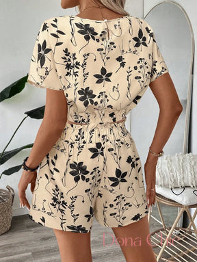 Conjunto Cropped Estampado Com Shorts De Bolsos Conjunto Cropped Estampado Com Shorts De Bolsos