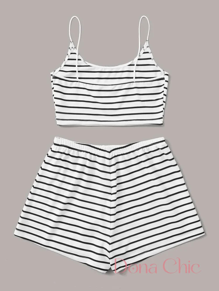 Conjunto Cropped Listrado Com Short De Cintura Alta Conjunto Cropped Listrado Com Short De Cintura Alta