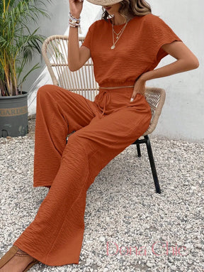 Conjunto Cropped Texturizado Com Calça De Amarração Conjunto Estampado Geométrico Com Blusa Solta