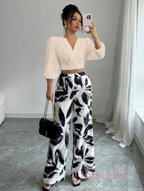 Conjunto Cropped Transpassado Com Calça Estampada Damasco / P Conjunto Elegante com Blusa Bufante e Calça Wide Leg