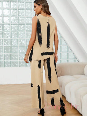 Conjunto Estampado Abstrato Com Blusa Assimétrica E Calça Conjunto Estampado Abstrato Com Blusa Assimétrica E Calça