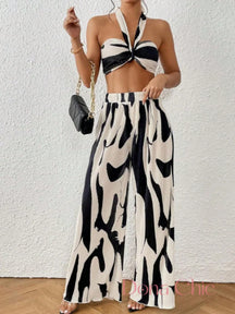 Conjunto Estampado Com Top Torcido E Calça Plissada Preto / P Conjunto Estampado Com Top Torcido E Calça Plissada