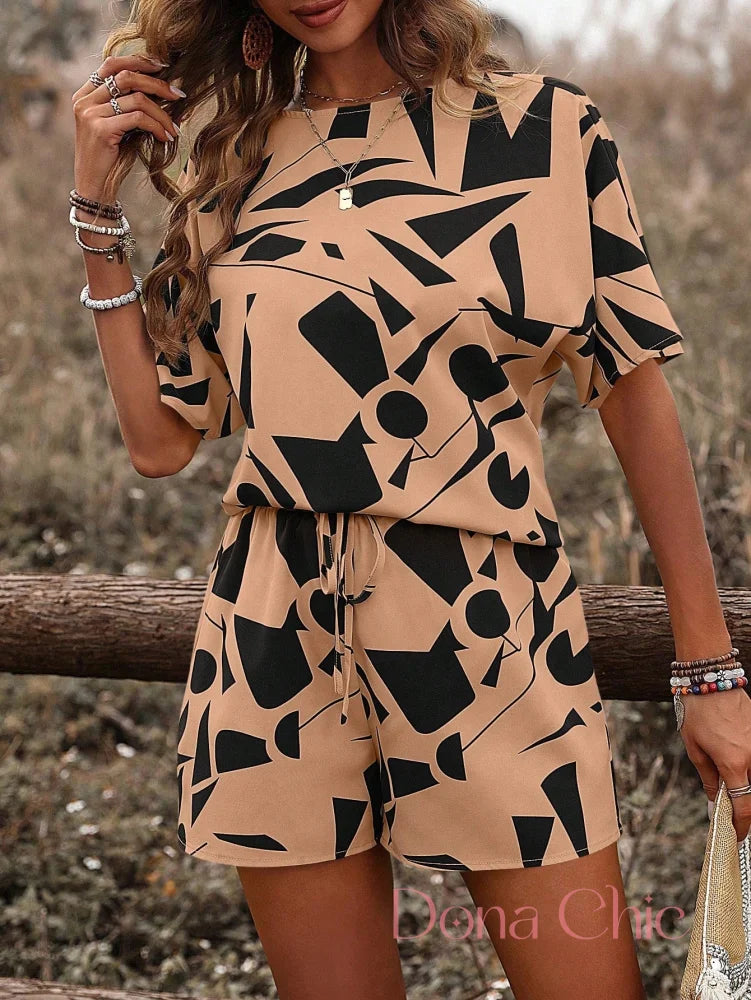 Conjunto Estampado Geométrico Com Blusa Solta Café / P Conjunto Estampado Geométrico Com Blusa Solta