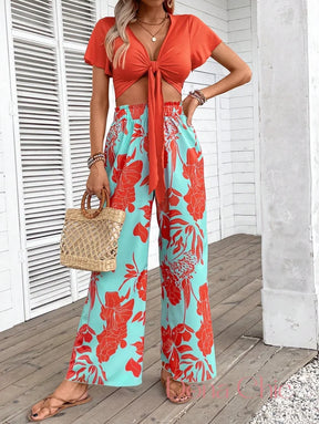 Conjunto Laço Frontal Com Calça Estampada Floral Conjunto Laço Frontal Com Calça Estampada Floral