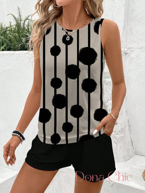 Conjunto Listrado Regata Com Shorts De Amarração Conjunto Listrado com Regata e Camiseta de Manga Curta