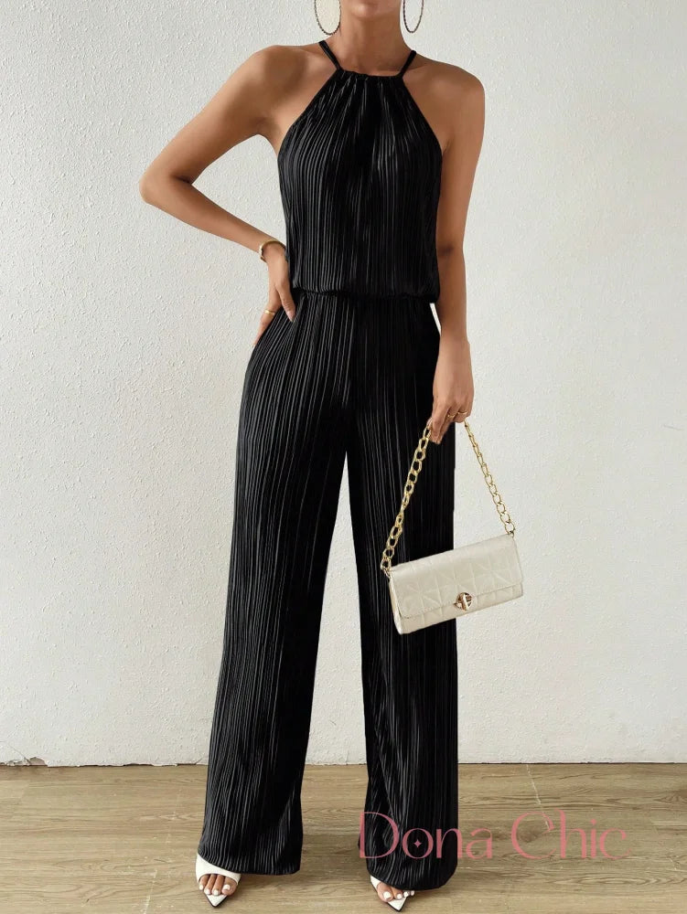 Conjunto Plissado Com Blusa Halter E Calça Ampla Preto / P Conjunto Plissado Com Blusa Halter E Calça Ampla
