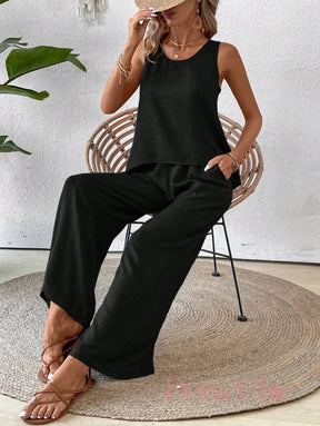 Conjunto Regata Com Detalhe Vazado E Calça Pantalona Conjunto Regata Com Detalhe Vazado E Calça Pantalona