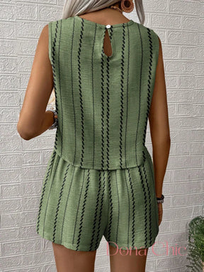 Conjunto Sem Mangas Com Estampa Vertical Conjunto Sem Mangas Com Estampa Vertical