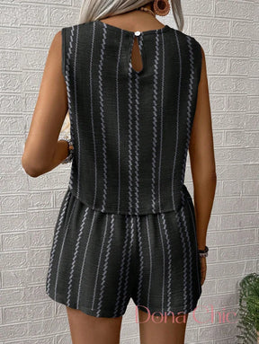 Conjunto Sem Mangas Com Estampa Vertical Conjunto Sem Mangas Com Estampa Vertical