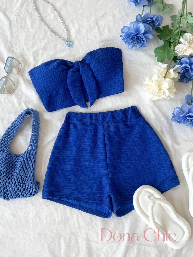 Conjunto Tomara Que Caia Estampa Floral Tropical Azul / P Conjunto Estampado com Top Faixa e Shorts Soltinho