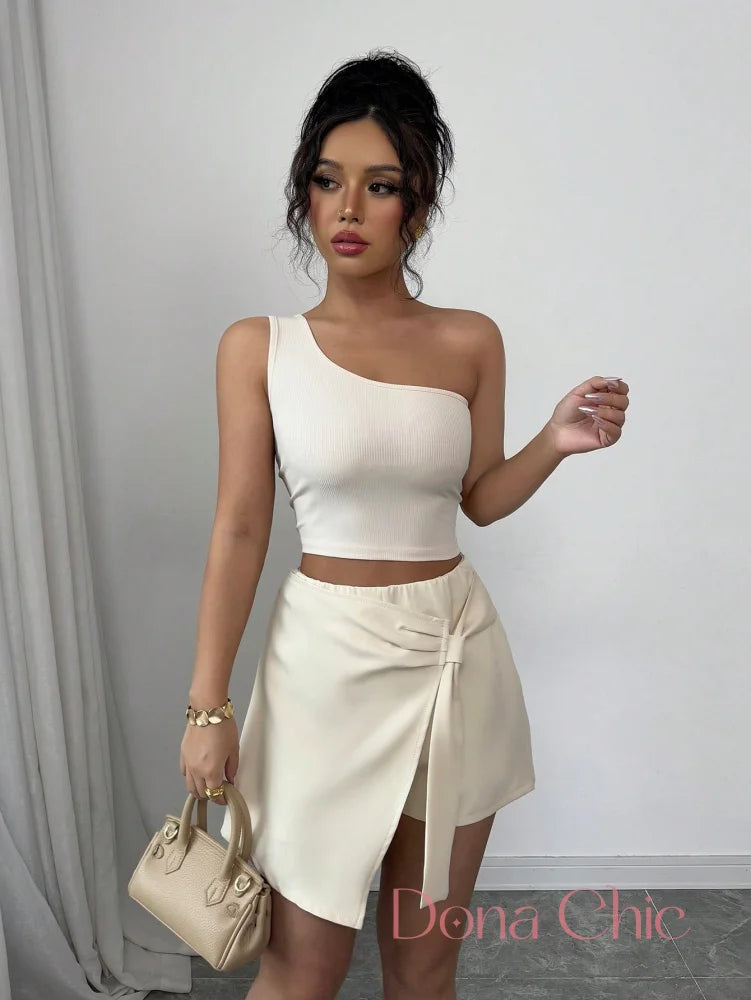 Conjunto Top Assimétrico Com Saia Com Laço Lateral P Conjunto Top Assimétrico Com Saia Com Laço Lateral