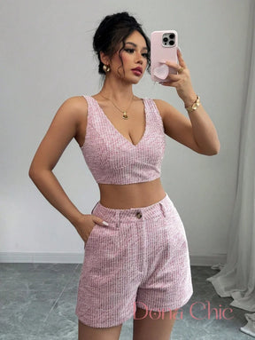 Conjunto Top Com Decote V E Short Alfaiataria Com Cinto Conjunto Top Com Decote V E Short Alfaiataria Com Cinto