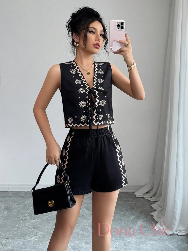 Conjunto Top Laço Frontal E Short Estampado Geométrico P Conjunto Top Laço Frontal E Short Estampado Geométrico
