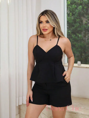 Conjunto Top Peplum Com Alças Finas E Short Cintura Alta Conjunto Top Peplum Com Alças Finas E Short Cintura Alta