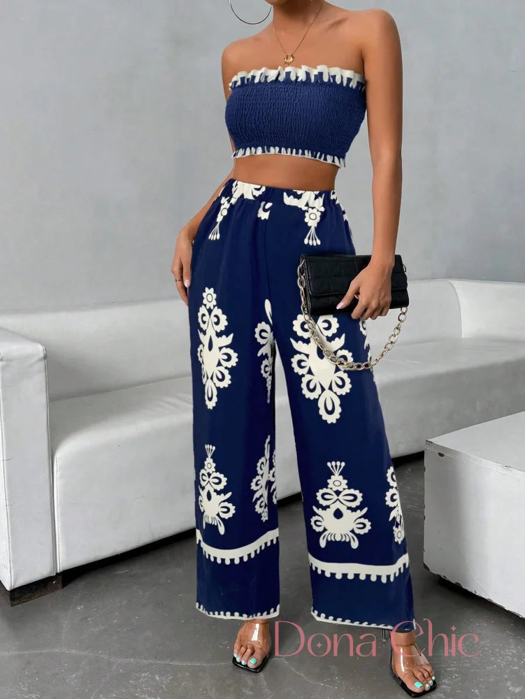 Conjunto Top Tomara Que Caia Com Calça Estampada Flare Azul Marinho / P Conjunto Top Tomara Que Caia Com Calça